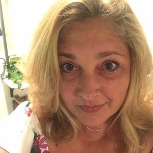 Meet your Posher, Lori